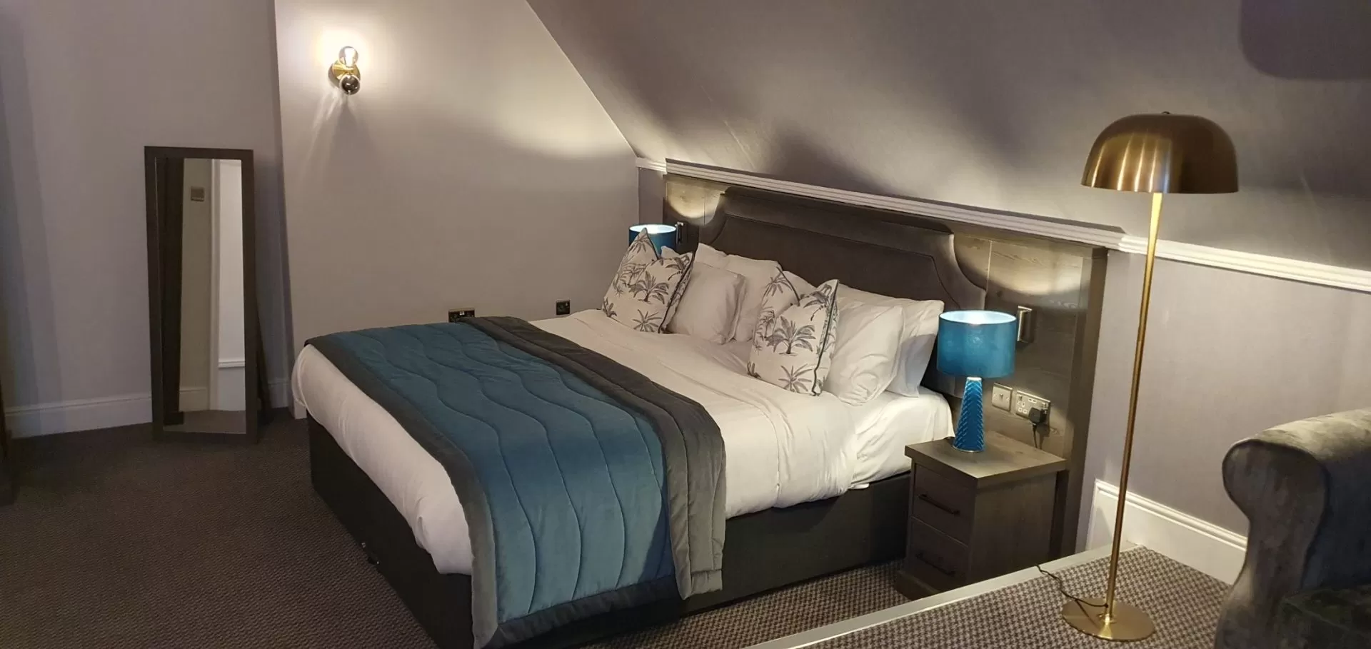 Double Bed in Master Bedroom. Apartment 65 in Main Hall, Rutland Hall self-catering apartment