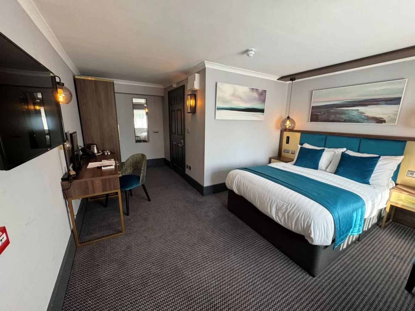 Spacious accessible room