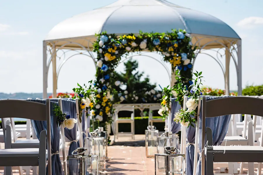 Weddings-Down-The-Aisle